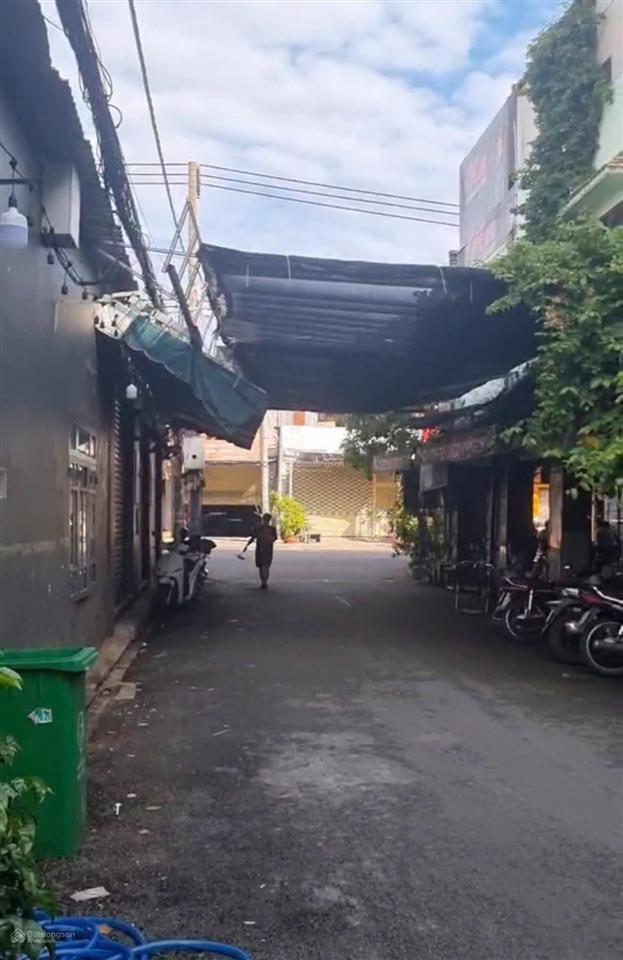 Bán nhà riêng tại phạm văn bạch, 7 tỷ vnd, 133,3m2, p.15, q.tân bình đẹp xuất sắc chỉ với