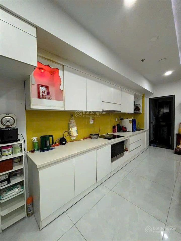 Bán gấp căn hộ chung cư tản đà court, 5,1 tỷ, 84m2, 2pn, 2wc, có sổ, quận 5, hcm,  0903 833 ***