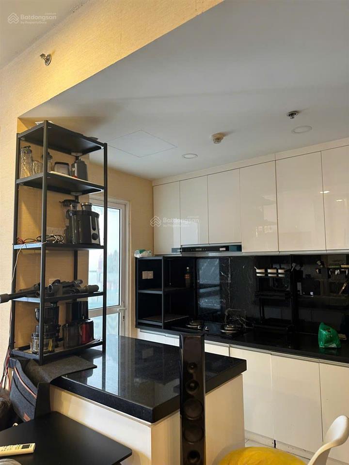 Bán căn hộ 167m2, 5pn, 4wc, có sổ hồng, tại lữ gia plaza, quận 11 giá ưu đãi 8,8 tỷ  0903 833 ***