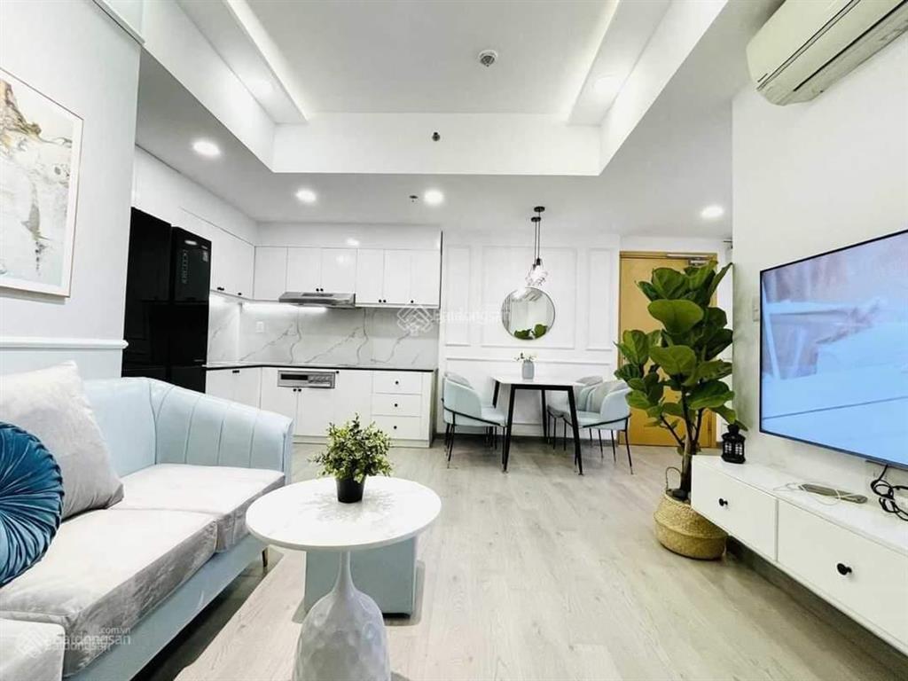 Chính chủ cần bán ch parkson hùng vương, q5, 132m2, 3pn, có suất đậu xe, giá 8.6tỷ,  0903 833 ***