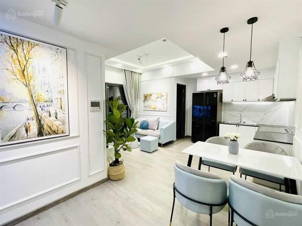 Chính chủ cần bán ch parkson hùng vương, q5, 132m2, 3pn, có suất đậu xe, giá 8.6tỷ,  0903 833 ***