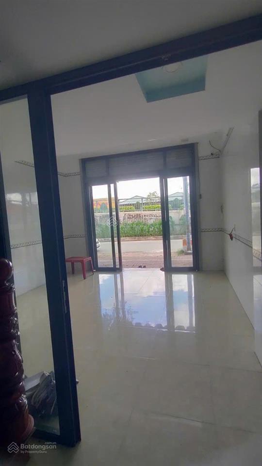 Bán gấp nhà mặt phố hà huy giáp, 6.5 tỷ, 4.5*11.15m, 4pn, 3wc, q12, sổ hồng chính chủ 0903 833 ***