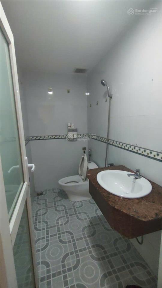 Bán gấp nhà mặt phố hà huy giáp, 6.5 tỷ, 4.5*11.15m, 4pn, 3wc, q12, sổ hồng chính chủ 0903 833 ***