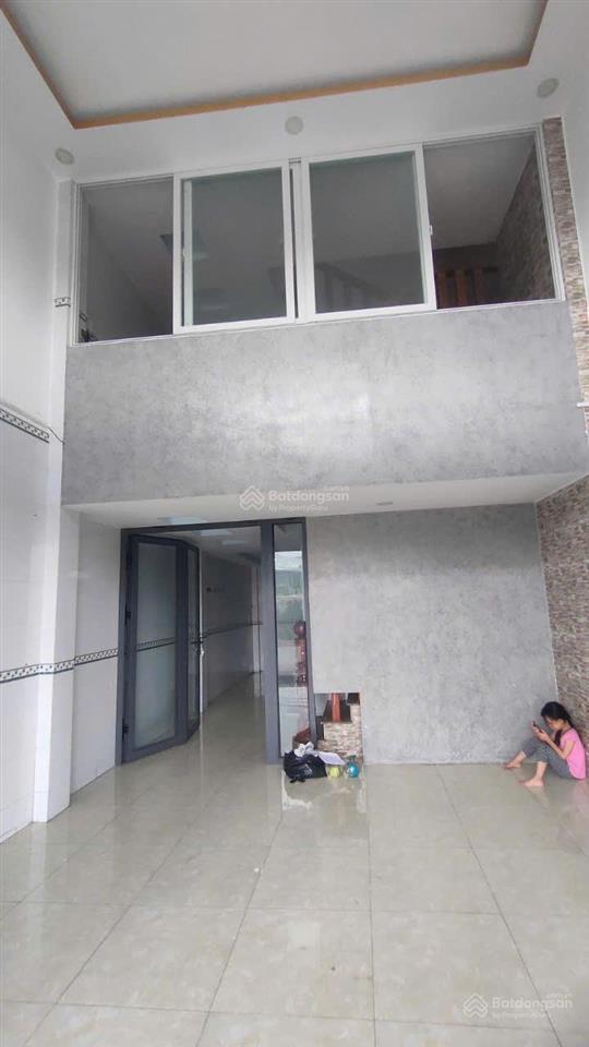 Bán gấp nhà mặt phố hà huy giáp, 6.5 tỷ, 4.5*11.15m, 4pn, 3wc, q12, sổ hồng chính chủ 0903 833 ***