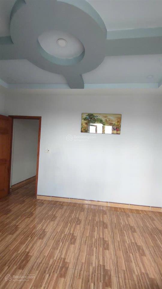 Bán gấp nhà mặt phố hà huy giáp, 6.5 tỷ, 4.5*11.15m, 4pn, 3wc, q12, sổ hồng chính chủ 0903 833 ***