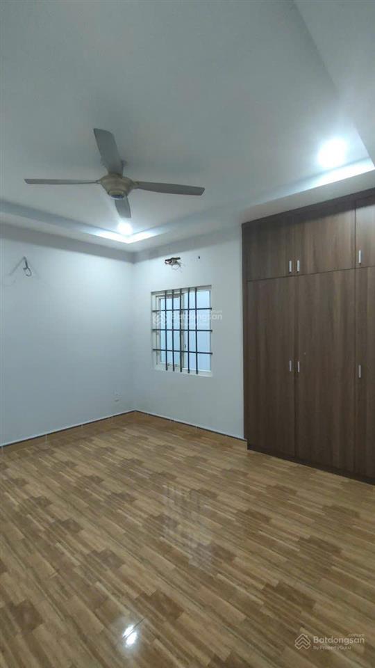 Bán gấp nhà mặt phố hà huy giáp, 6.5 tỷ, 4.5*11.15m, 4pn, 3wc, q12, sổ hồng chính chủ 0903 833 ***