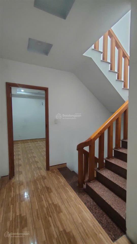 Bán gấp nhà mặt phố hà huy giáp, 6.5 tỷ, 4.5*11.15m, 4pn, 3wc, q12, sổ hồng chính chủ 0903 833 ***