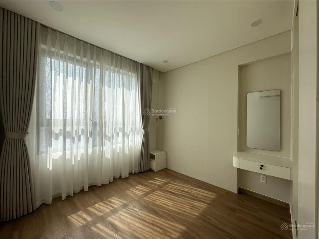 Cho thuê gấp offictel, tại the everrich infinity quận 5, 45m2, giá 11 triệu/tháng,  0936 822 ***