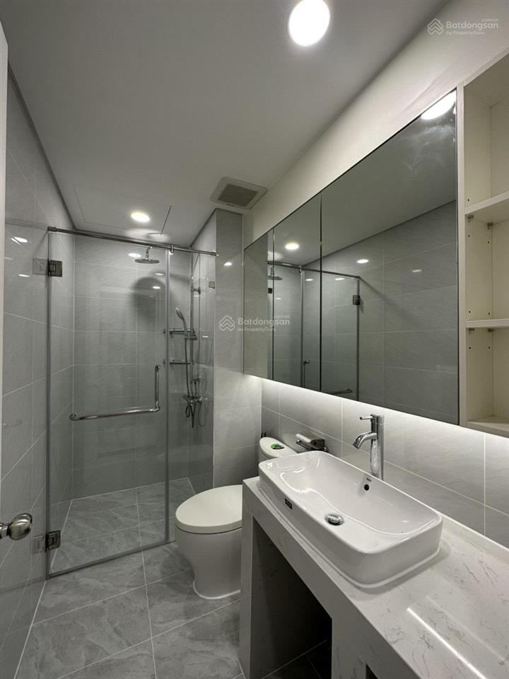 Cho thuê gấp offictel, tại the everrich infinity quận 5, 45m2, giá 11 triệu/tháng,  0936 822 ***