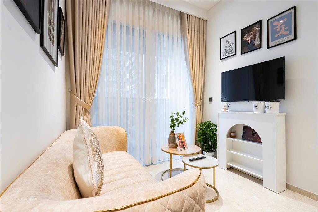 Bán căn hộ terra royal, q.3, 58m2, 2pn, full nội thất, đã có sổ hồng, 6.5 tỷ,  0903 833 ***