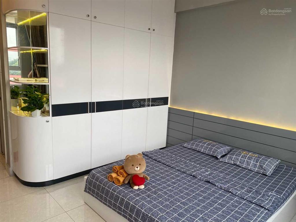 Bán nhanh căn hộ lucky palace, quận 6, dt 85m2, 2pn, giá bán 5.250 tỷ,  0903 833 *** có sổ hồng