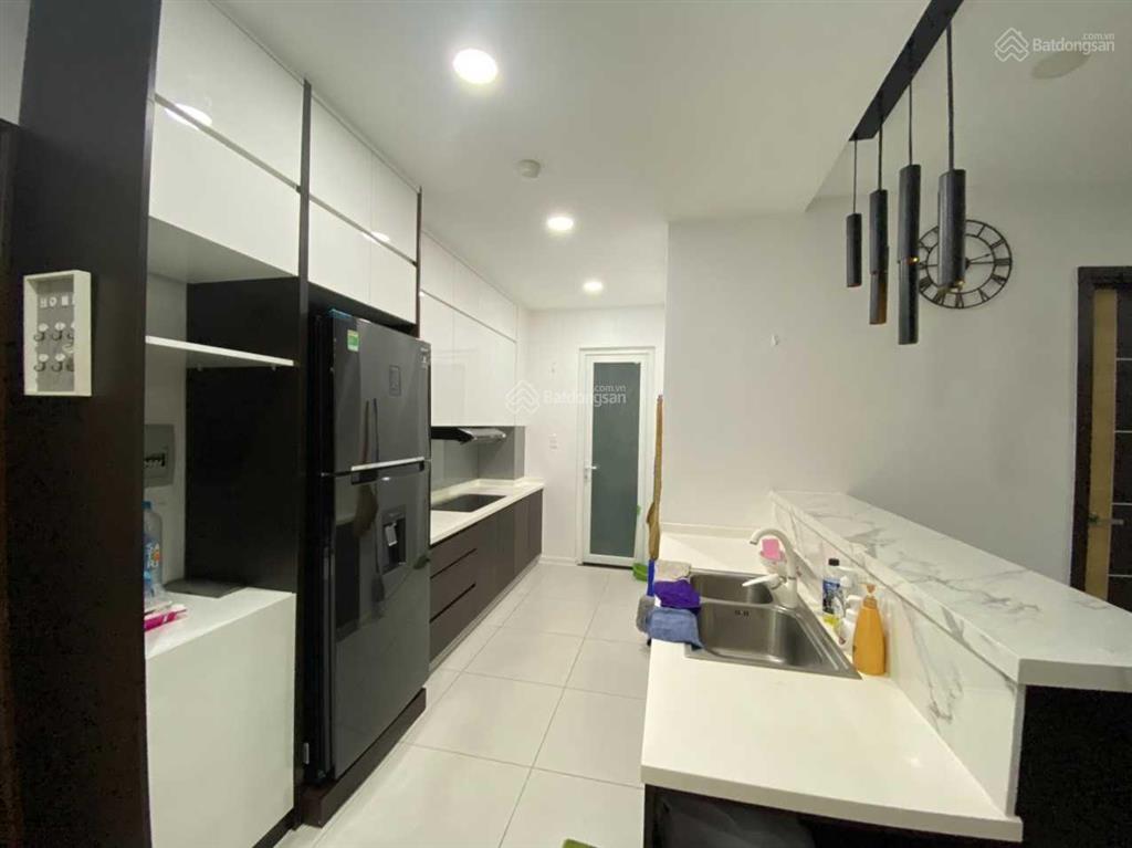 Cần bán gấp căn hộ res green, tân phú, 75m², 2pn, giá bán 4,85 tỷ,  0903 833 *** có sổ hồng