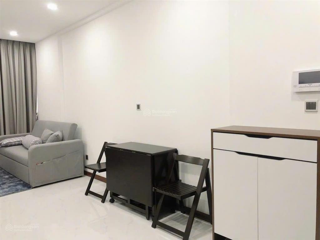 Bán gấp căn hộ 2pn 58m2 tại res green tower, tầng đep, hướng mát, 3,6 tỷ, có sổ hồng,  0903 833 ***
