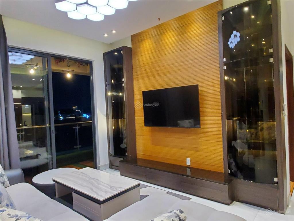 Không nhu cầu sử dụng nên bán gấp ch the everrich infinity q 5, 74m2, 2pn, có sổ hồng, giá 7.2 tỷ