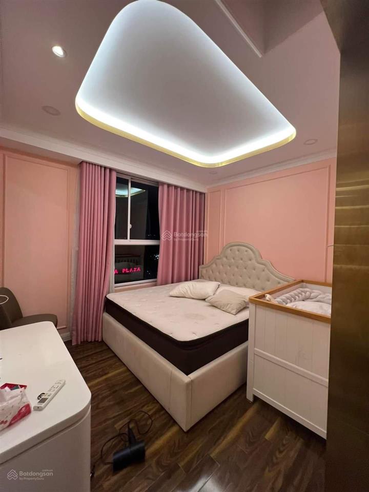 Bán gấp căn hộ melody, quận tân phú, 70m2, 2pn, full nội thất, giá bán 3.6 tỷ,  0903 833 ***