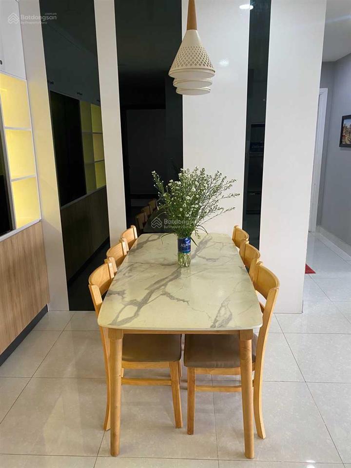 Bán gấp căn hộ xi grand court, quận 10, 90m2 3pn, 2wc, view hồ bơi, giá 8.2 tỷ,  0903 833 ***