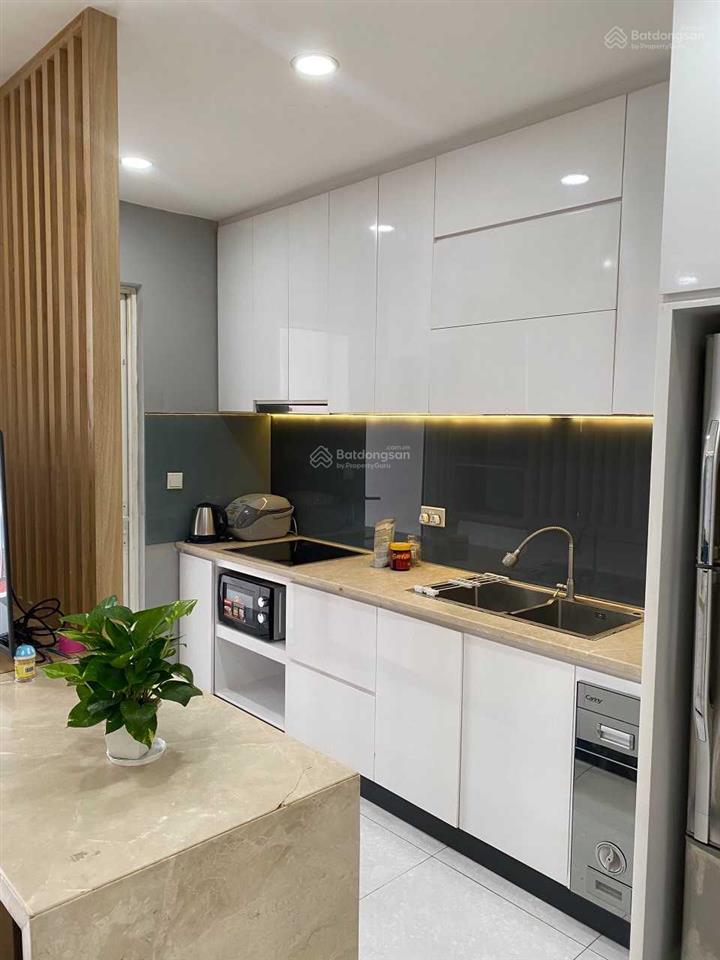Bán gấp căn hộ xi grand court, quận 10, 90m2 3pn, 2wc, view hồ bơi, giá 8.2 tỷ,  0903 833 ***