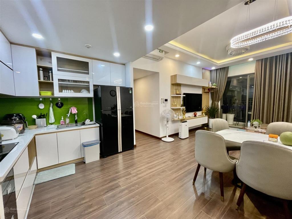 Chính chủ bán căn hộ kingston phú nhuận 80m2 2pn  giá 6.5 tỷ, đã có sổ, nhà đẹp,  0903 833 ***