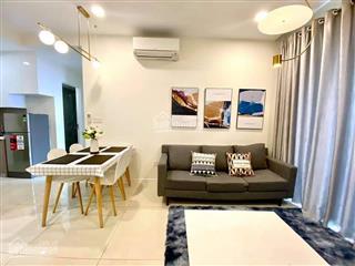 Bán căn hộ rivera park, quận 10, 74m2, 2pn, tặng nội thất, giá bán 5.650 tỷ, 0903 833 ***, view đẹp