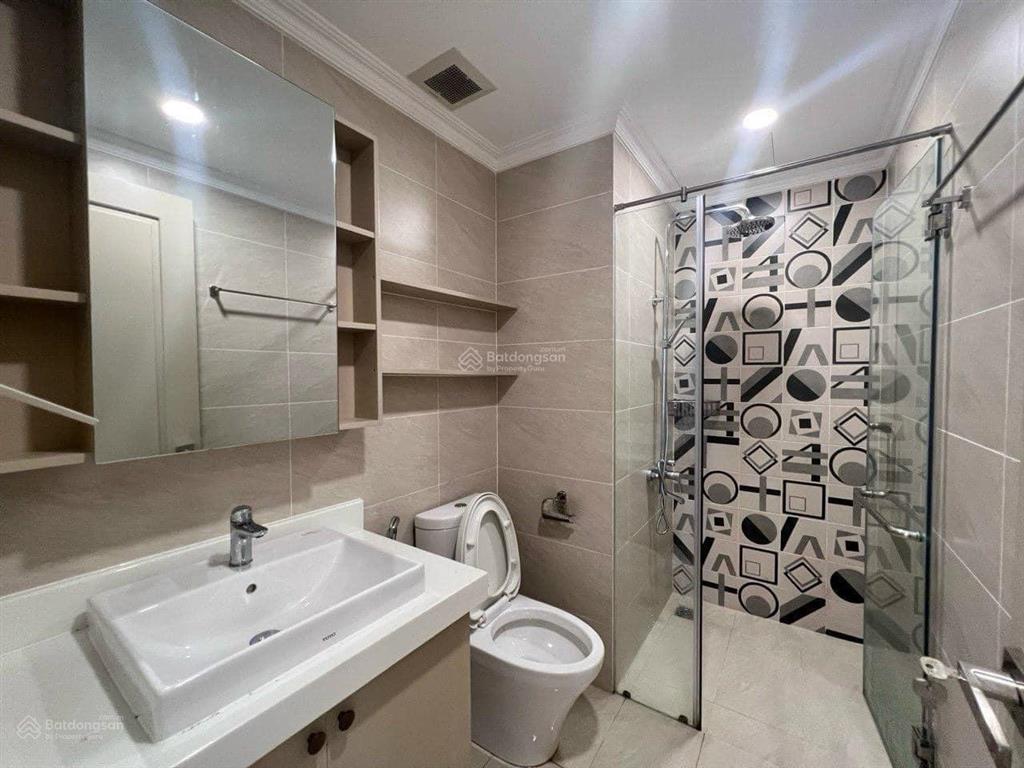 Bán gấp căn hộ 2pn, 2wc, 105m2 tại sailing tower, giá 19 tỷ nguyễn thị minh khai,  0903 833 ***