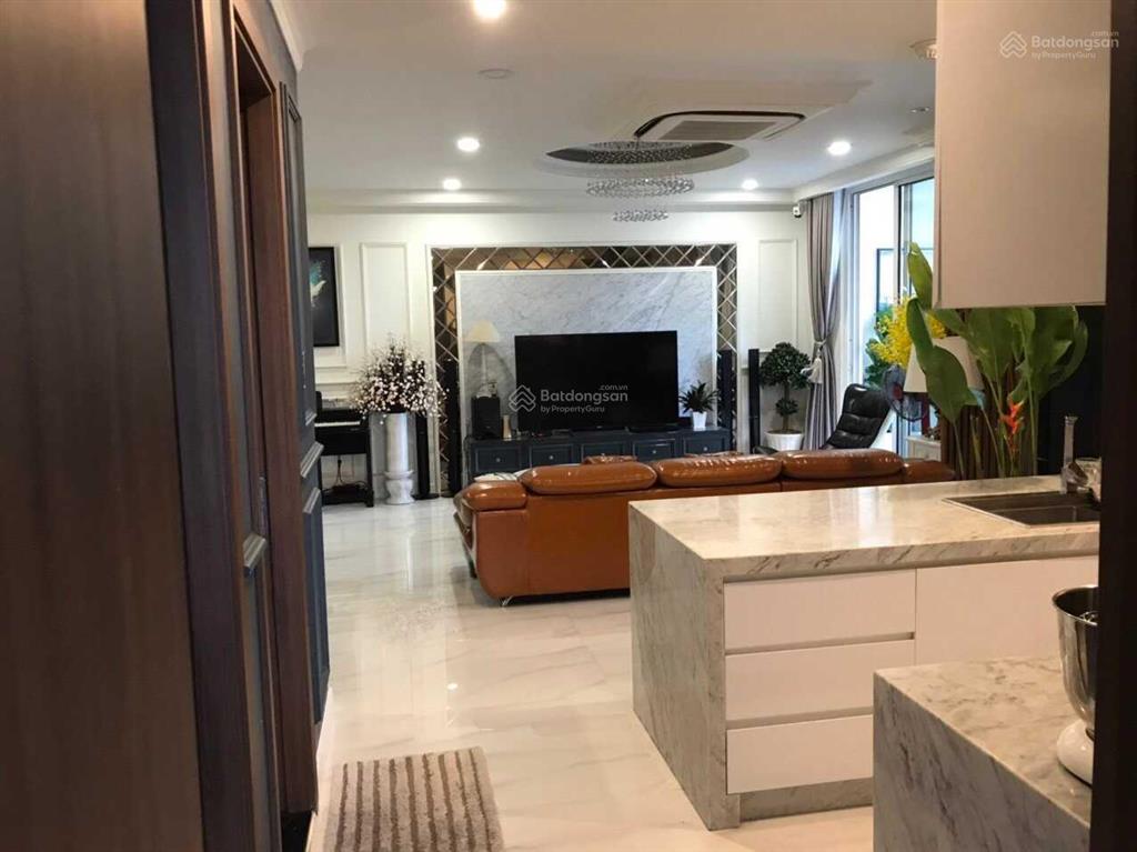 Bán gấp căn hộ the everrich quận 5, 110m2, 3pn, giá 11.5 tỷ,  0903 833 ***, view đông nam