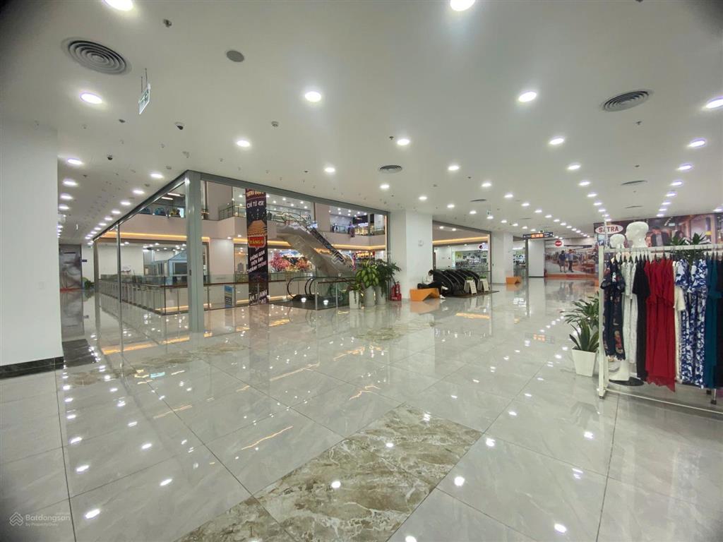 Cần cho thuê mặt bằng thương mại tại mt võ văn kiệt, hoàn thiện cơ bản mới 100%   0906 970 ***