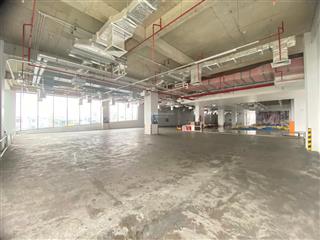 Cần cho thuê mặt bằng thương mại tại mt võ văn kiệt, hoàn thiện cơ bản mới 100%   0906 970 ***