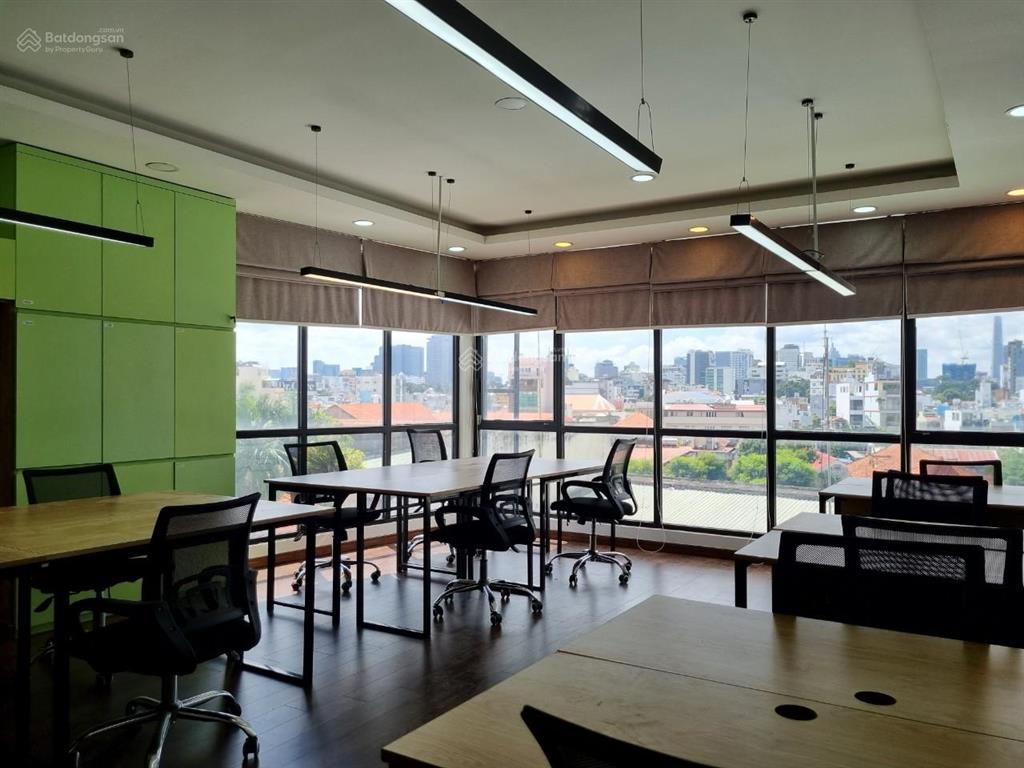Cần cho thuê nguyên sàn 150m2 full nội thất, pantry, phòng họp, phòng ngủ quận 3   0906 970 ***
