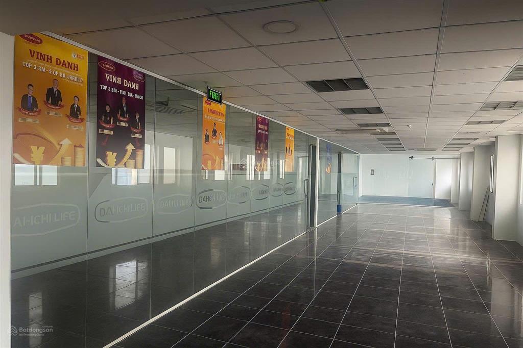 Cần cho thuê nguyên sàn 460m2, hoàn thiện cơ bản & sẵn fitout, mt lý thường kiệt   0906 970 ***