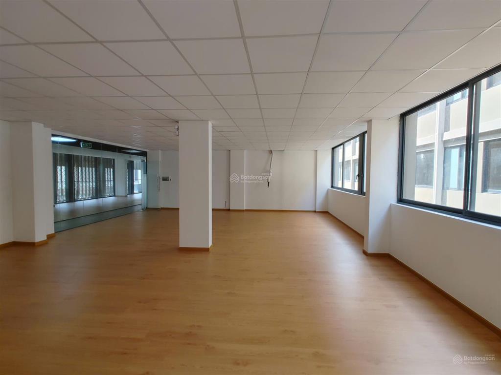 Cần cho thuê sàn văn phòng tại khu vực sala, 920m2/sàn đã hoàn thiện cơ bản   0906 970 ***