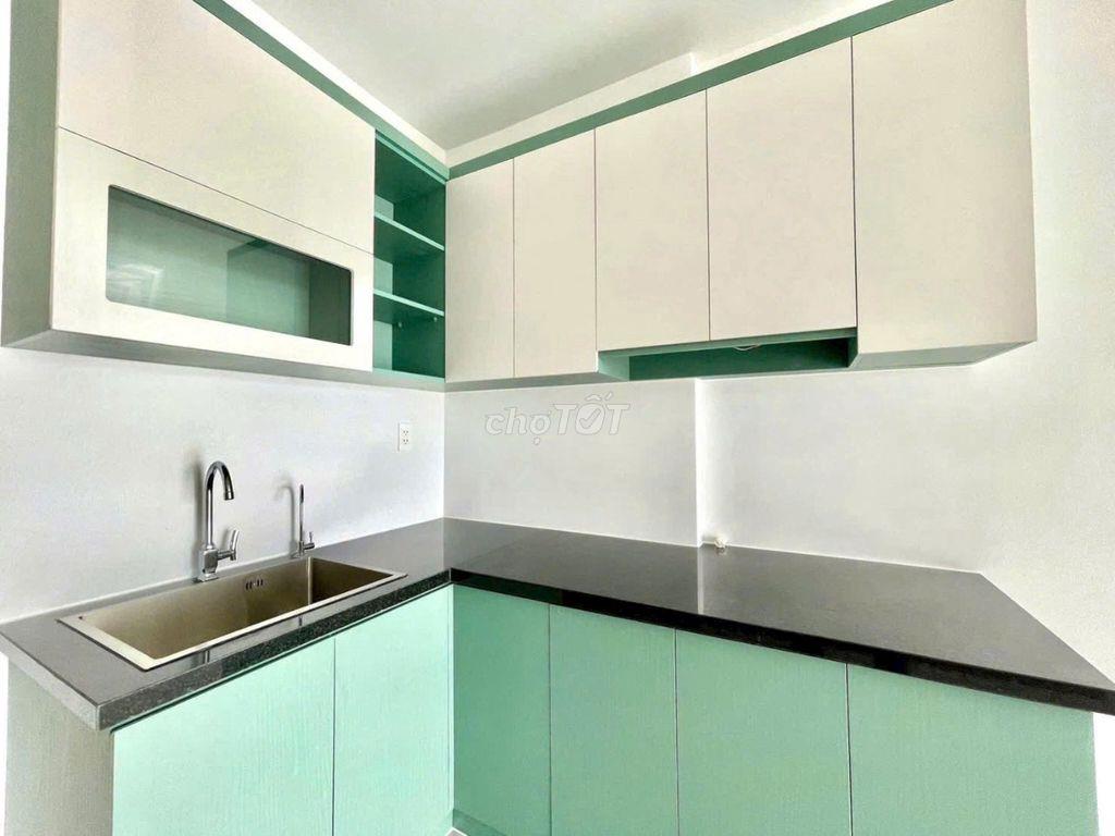 Chính chủ bán Bcon Green View căn góc tầng thấp view hồ bơi