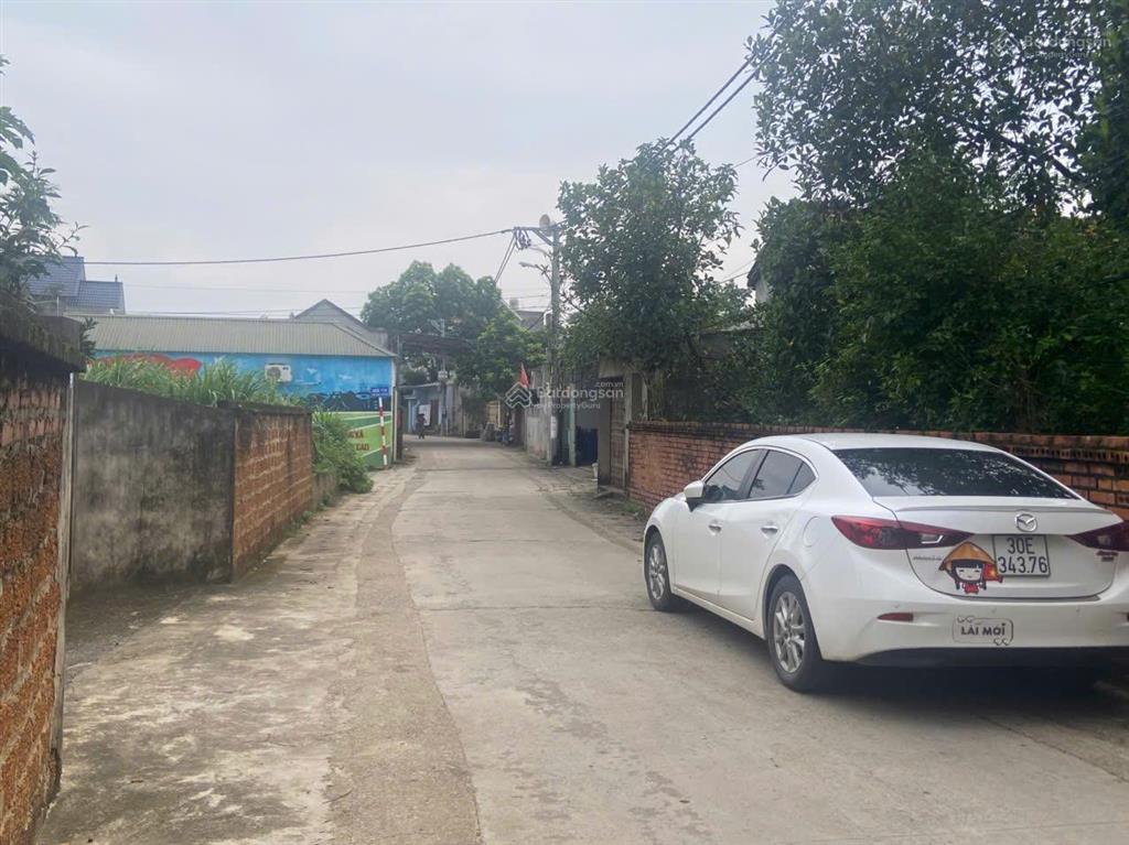 Giá hời thạch thất, 70m2 đất thổ cư, đường thông, ô tô, ngay sát trục chính liên huyện, giá 1,25 tỷ