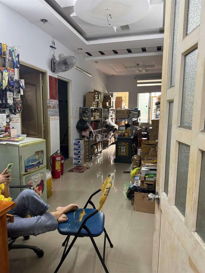 Bán căn hộ Cao Ốc A Nguyễn Kim