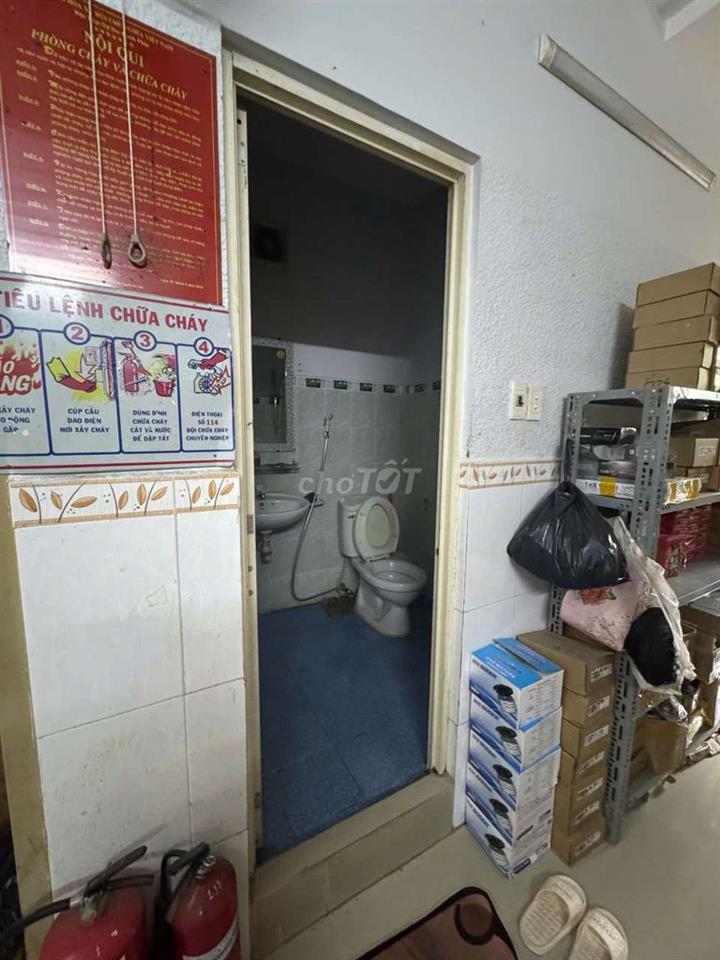 Bán căn hộ Cao Ốc A Nguyễn Kim