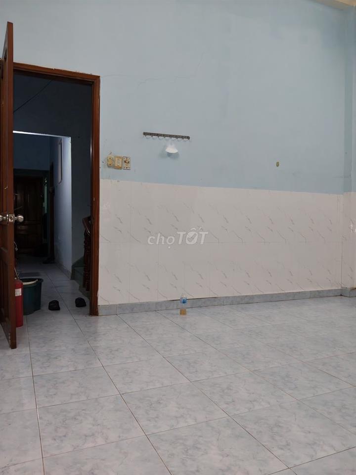 Phòng có bang công lớn tại 538/2A Lý Thường Kiệt 