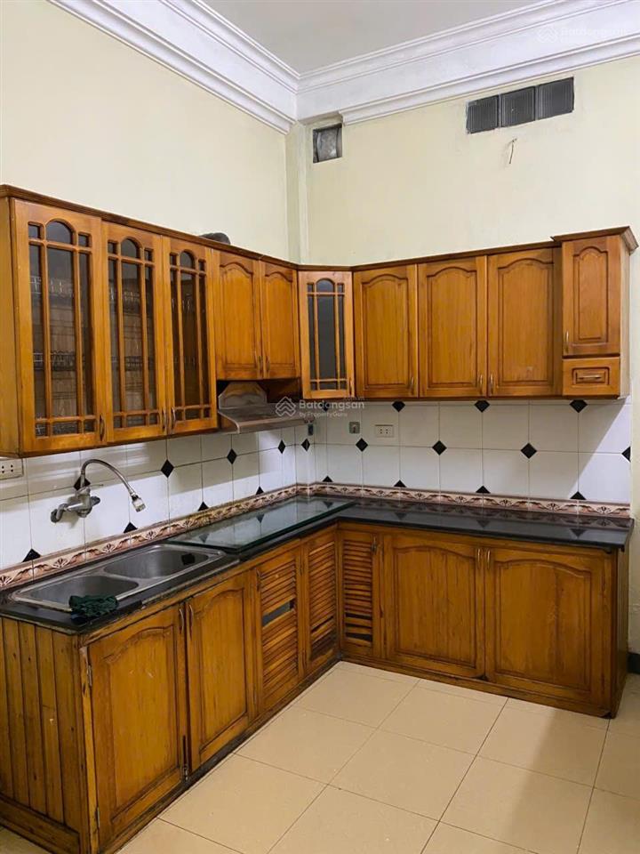 Chính chủ cho thuê nhà riêng ngõ 187 hồng hà, ngay cạnh chợ long biên giá rẻ 0902 175 ***