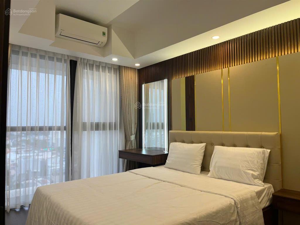Căn góc hiyori giá siêu rẻ, hiếm có trên thị trường. giá chỉ 5,5 tỷ.  ngay 0905 257 ***