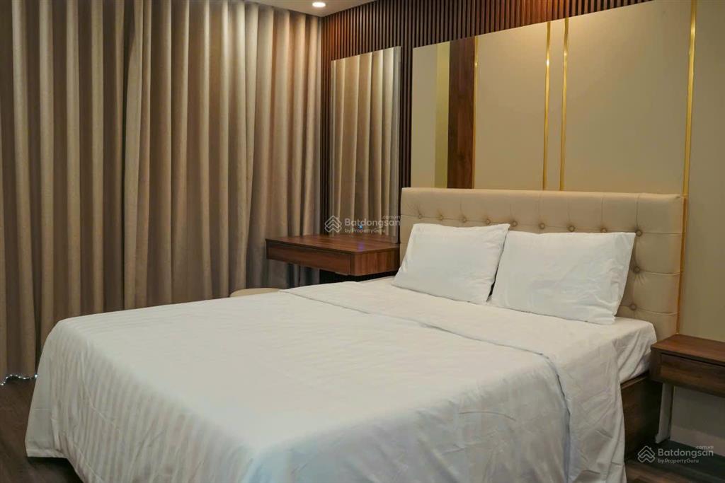 Căn góc hiyori giá siêu rẻ, hiếm có trên thị trường. giá chỉ 5,5 tỷ.  ngay 0905 257 ***