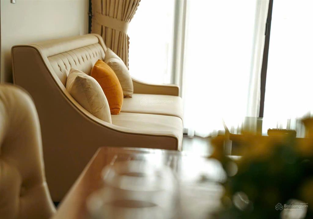 Căn góc hiyori giá siêu rẻ, hiếm có trên thị trường. giá chỉ 5,5 tỷ.  ngay 0905 257 ***