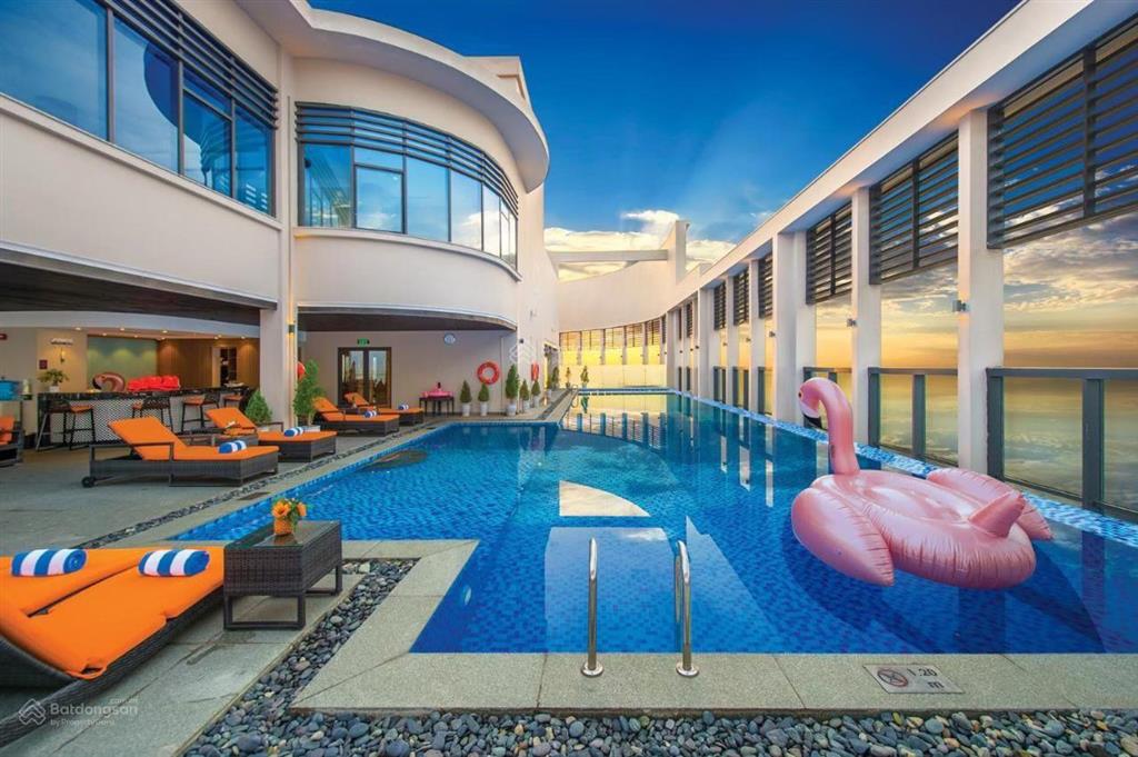 Chính chủ ngộp bank bán căn hộ 2pn tầm view trực diện biển mỹ khê đà nẵng  sổ lâu dài  giá tốt