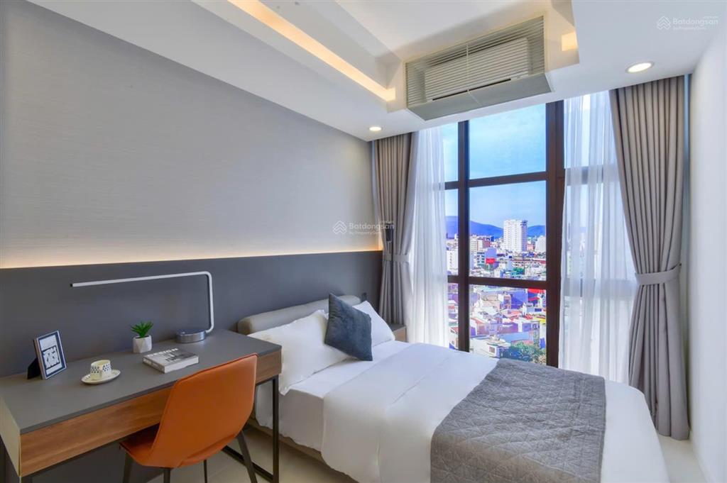 Tôi chính chủ bán gấp căn góc 2pn, view trực diện sông hàn và cầu rồng vì lý do cá nhân