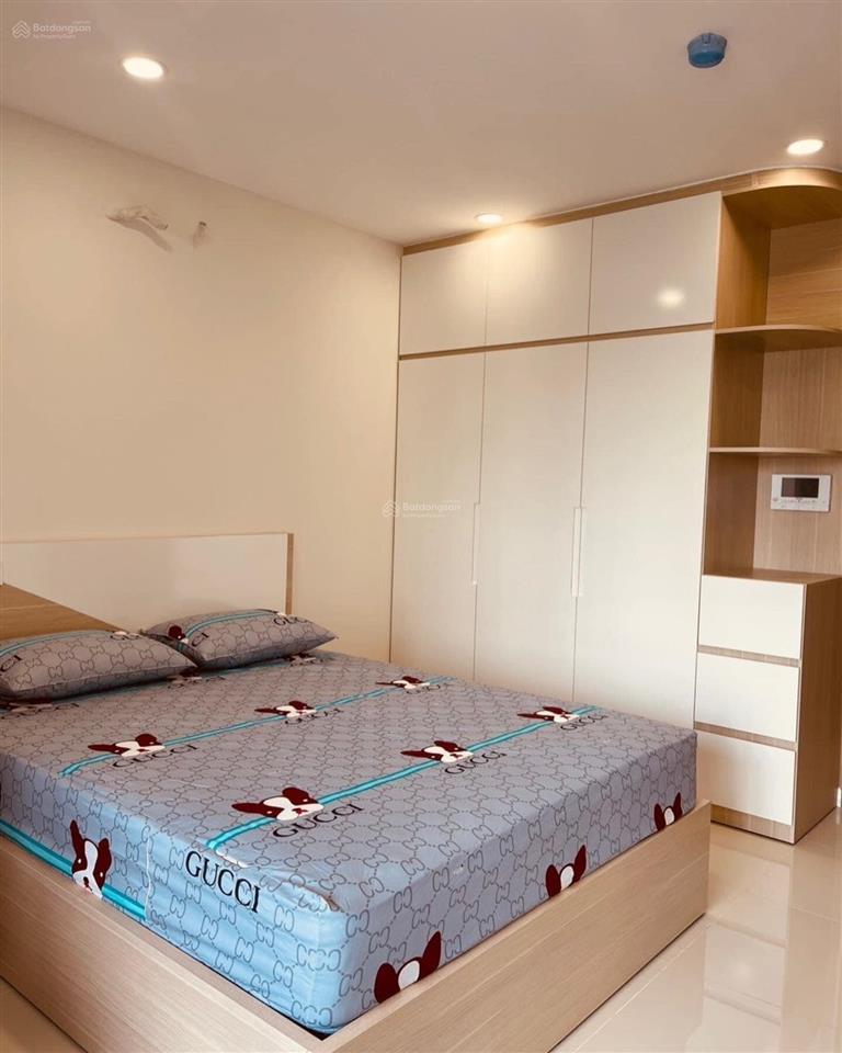 Chính chủ cần cho thuê gấp studio 38m2 giá chỉ 9.000.000 vnđ