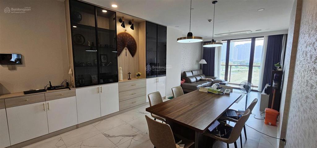 Suất spa  galleria góc 3pn  143m². chỉ 37 tỷ  view landmark  tháp 99 tầng  full nt