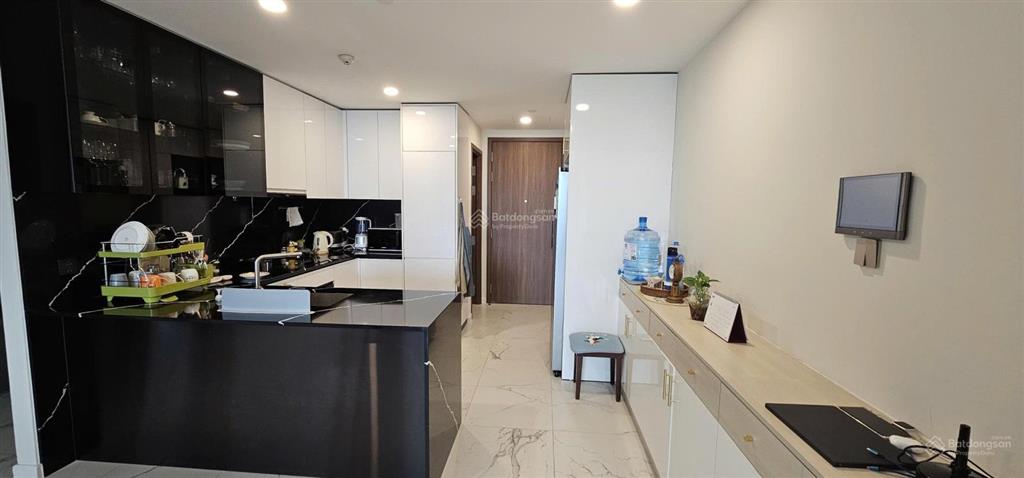 Suất spa  galleria góc 3pn  143m². chỉ 37 tỷ  view landmark  tháp 99 tầng  full nt