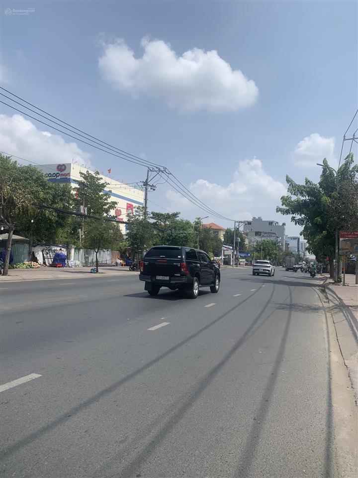 Hiếm rẻ.. mặt tiền đường huỳnh tấn phát.. nhà 3 tầng ngang 6.5m.. vị trí đẹp kinh doanh chỉ 20.5 ty