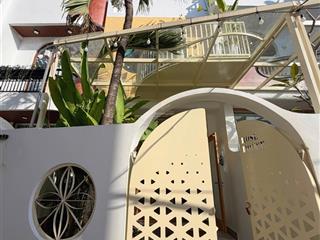 Bán căn villa mini ( 74m2 ) đường phạm văn nghị ( ngay sân bay đà nẵng )