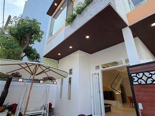 Bán căn biệt thự ( 108m2 ) kiệt oto 8m đường hàn mạc tử ( hải châu  đn )