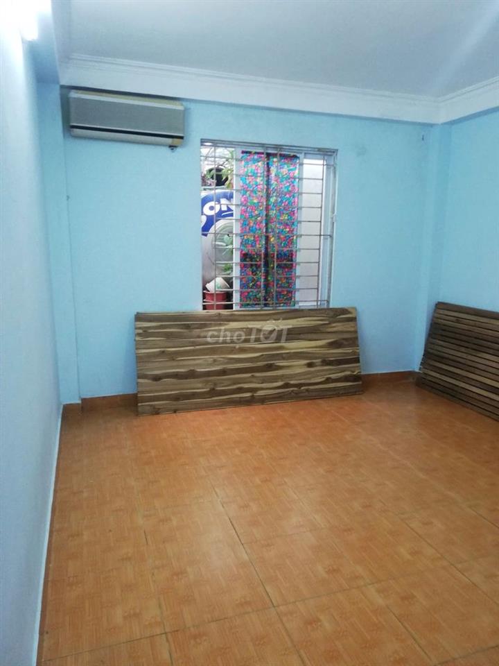 Cho thuê chung cư mini 2 phòng ngủ 55m2 Vũ Ngọc Phan Đống Đa 5tr/tháng