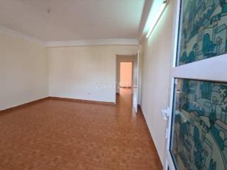 Cho thuê chung cư mini 2 phòng ngủ 50m2 Vũ Ngọc Phan Đống Đa 5tr/tháng