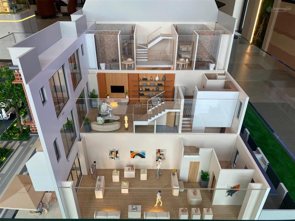 Bán gấp cặp shophouse spring ville đối diện clubhouse